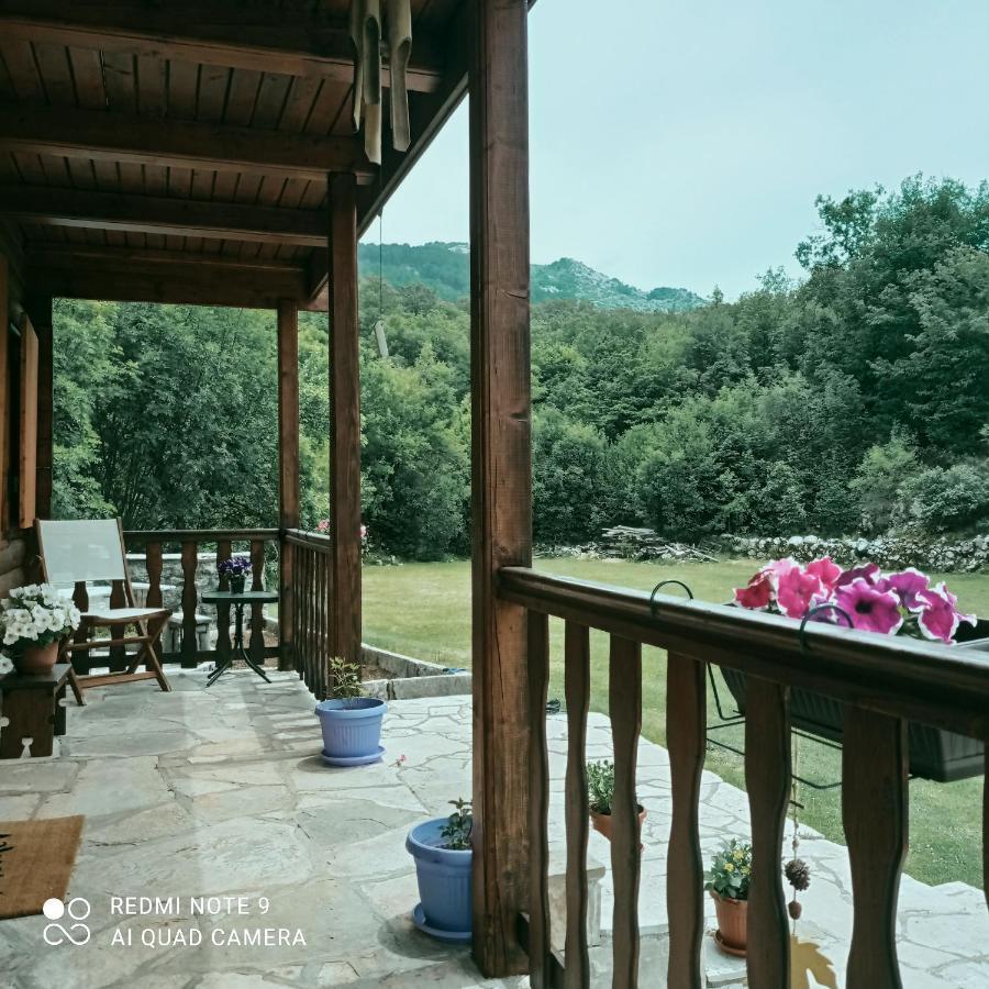 Vikendica Njegusi Vila Cetinje Exterior foto