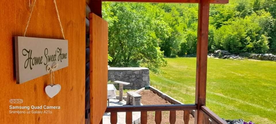Vikendica Njegusi Vila Cetinje Exterior foto